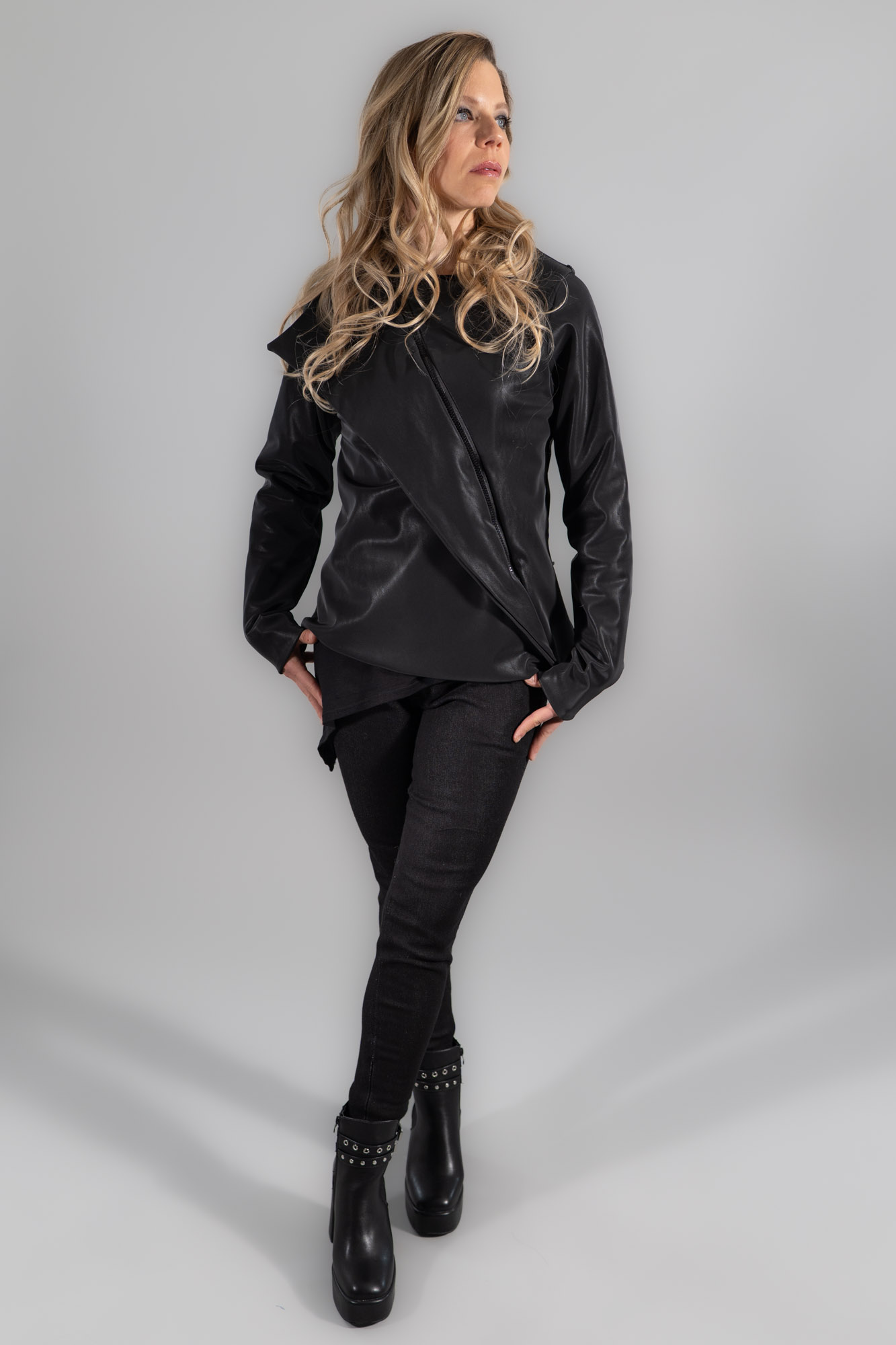 gnb-edit-studio-stephanie-capsule-a-01